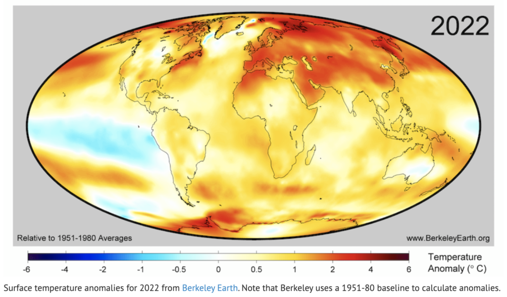 A global temperature anomaly map for 2022 relative to historical averages.